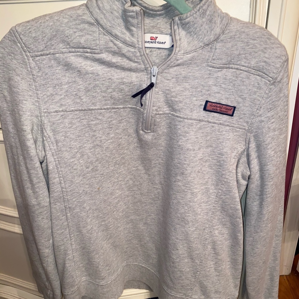 Vineyard vines lady’s shep shirt